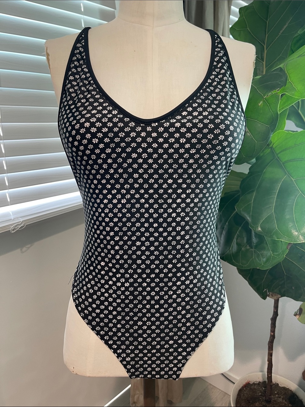 Volcom Never Been Worn Black Reversible Daisy/Striped Print One-Piece Swimsuit